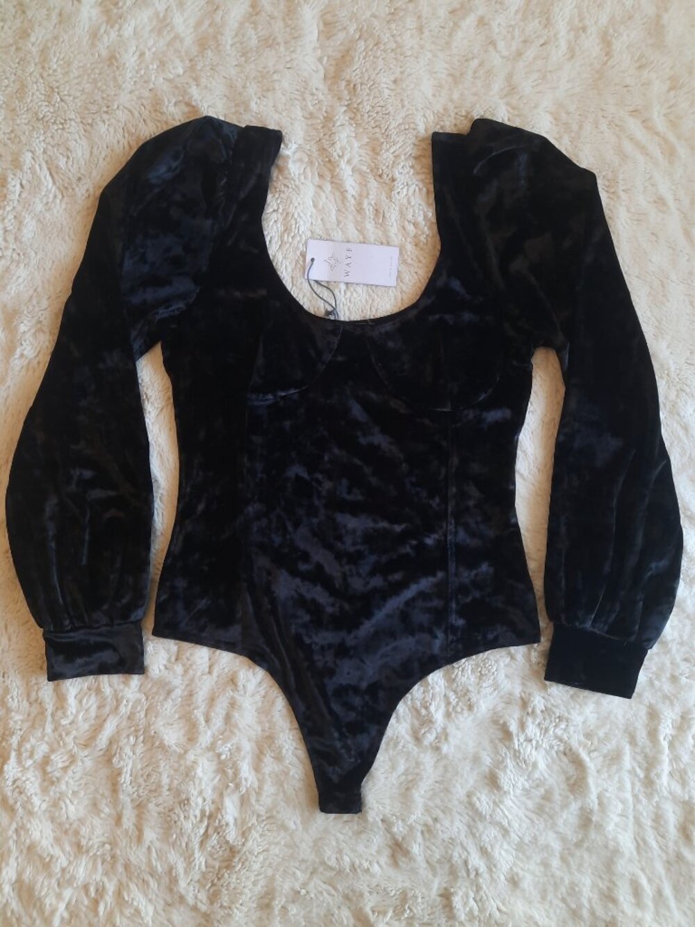 WAYF Black Velvet Bodysuit L
